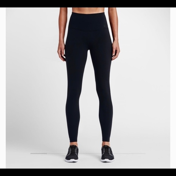 nike ladies dri fit leggings